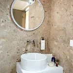 מלון דירות Waterside לימנריה