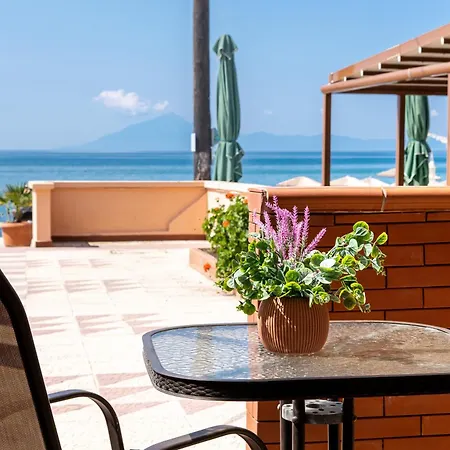 Ξενοδοχείο με διαμερίσματα Waterside *